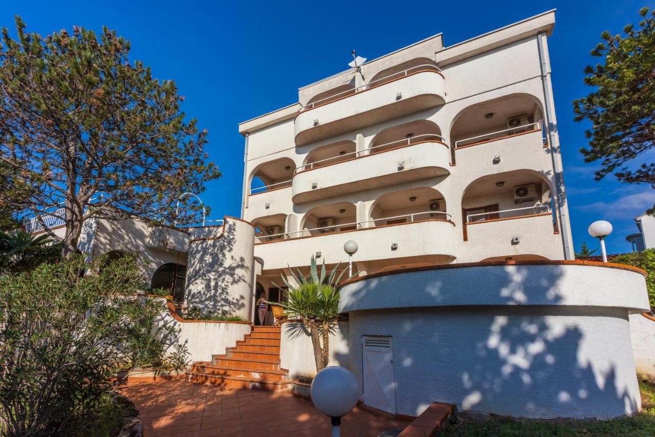 Guest House Agava Crikvenica Exterior photo